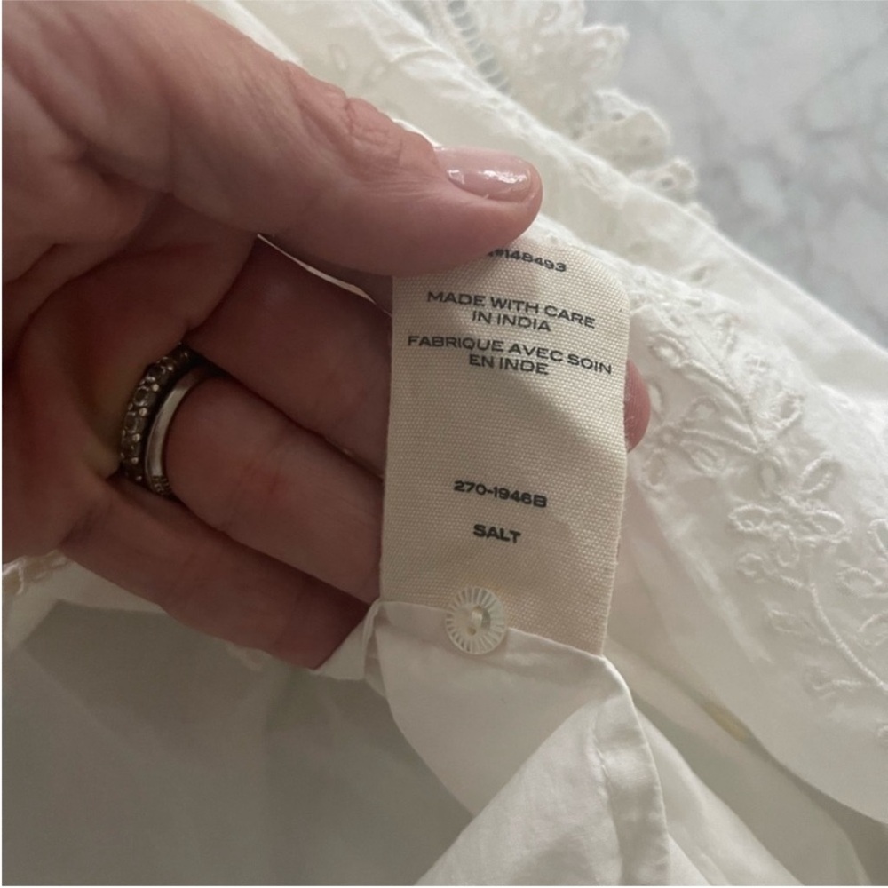 DÔEN Cream Lace-Trimmed Top Traveler top - Picture 5 of 5